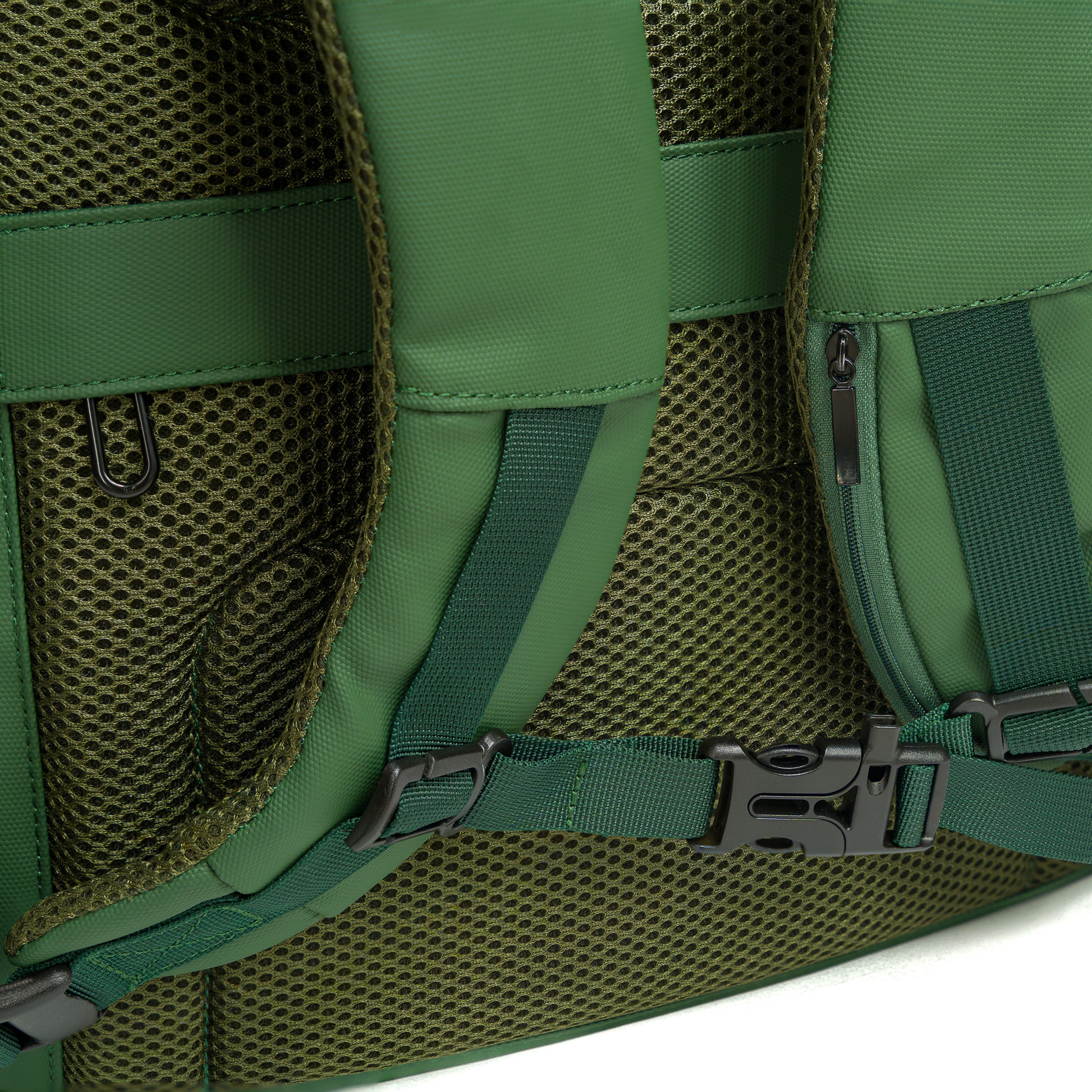 Pack Go and Explore Green Backpack sternum strap viewview